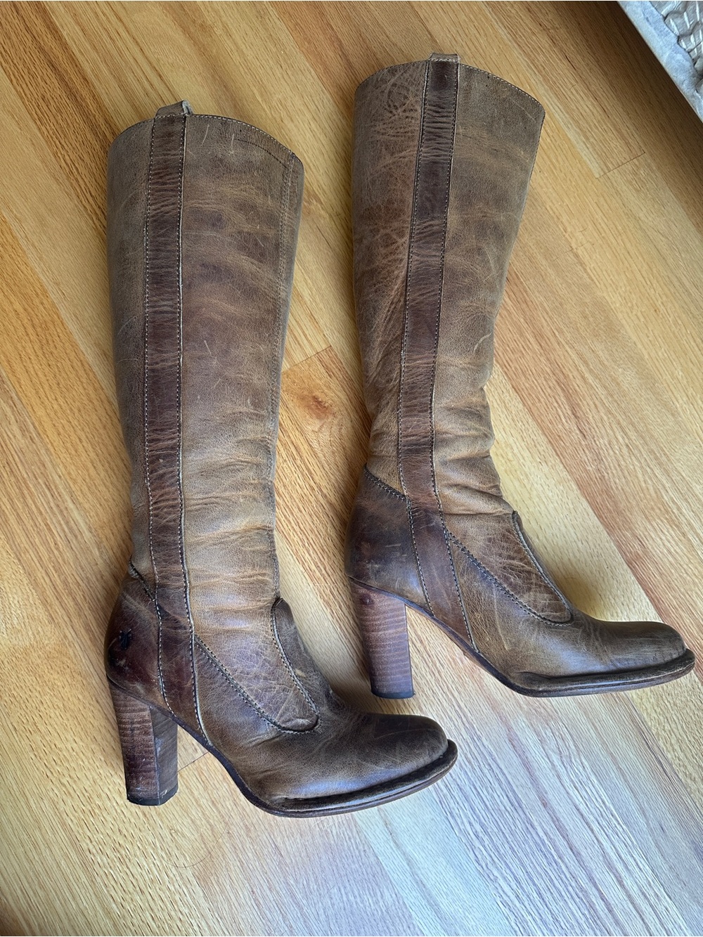 Vintage Frye Brown Leather Mid-Heel Tall Riding Boots - Picture 2 of 7